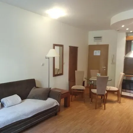 Апартаменты Sveti Vlas, Garden Of Eden, Private Studio, Larisa Свети-Влас